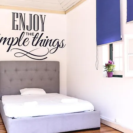 Heart Of Гостьовий будинок Лісабон